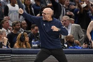 🤣尼克斯是你请来演戏的？MacMahon：基德可能得到独行侠的续约