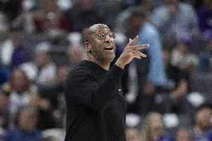 回归现实！Shams：尼克斯预计将面试一些前NBA主帅、甚至是现助教